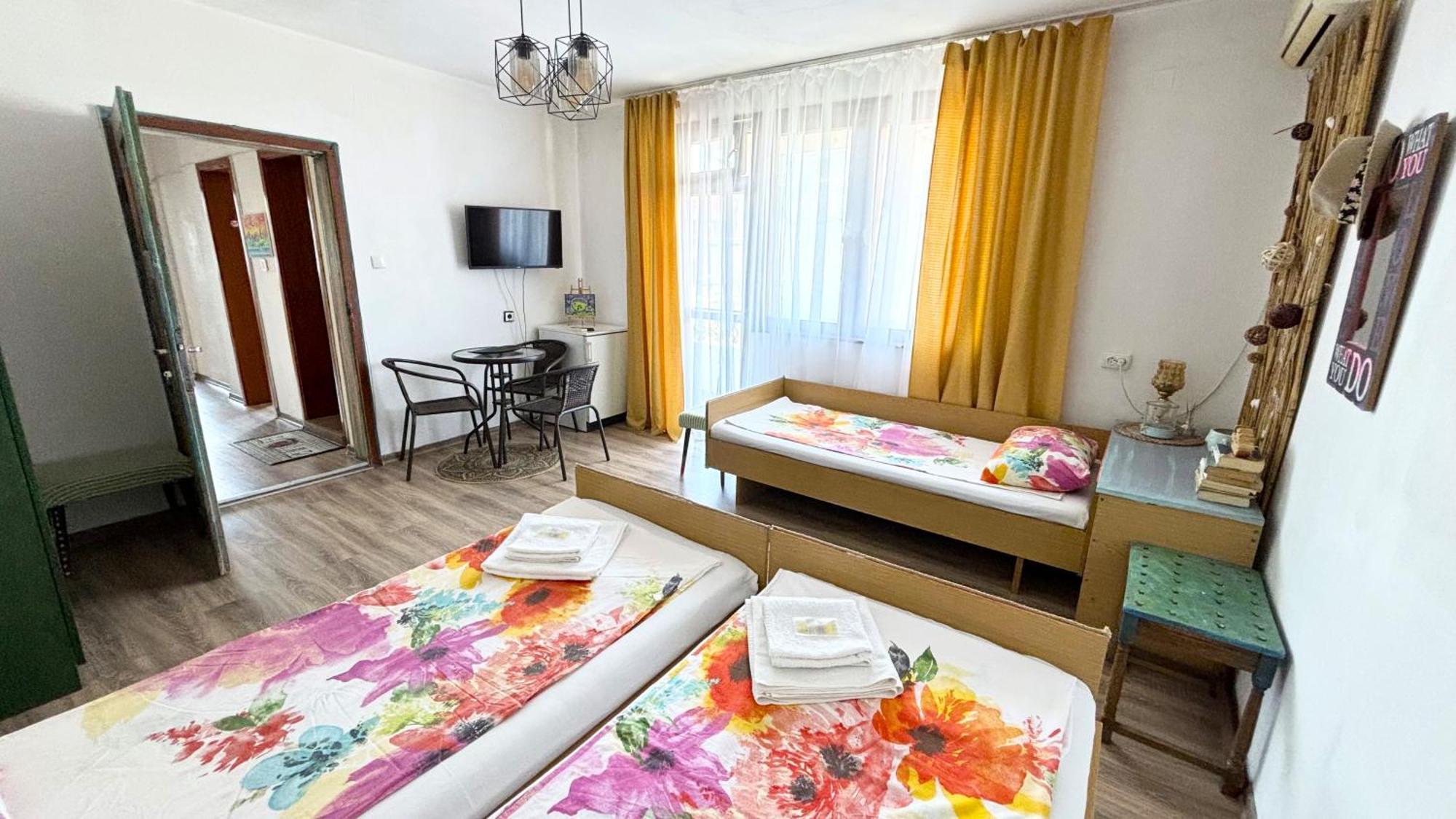 Guest House Hei Taka Σωζόπολη Εξωτερικό φωτογραφία