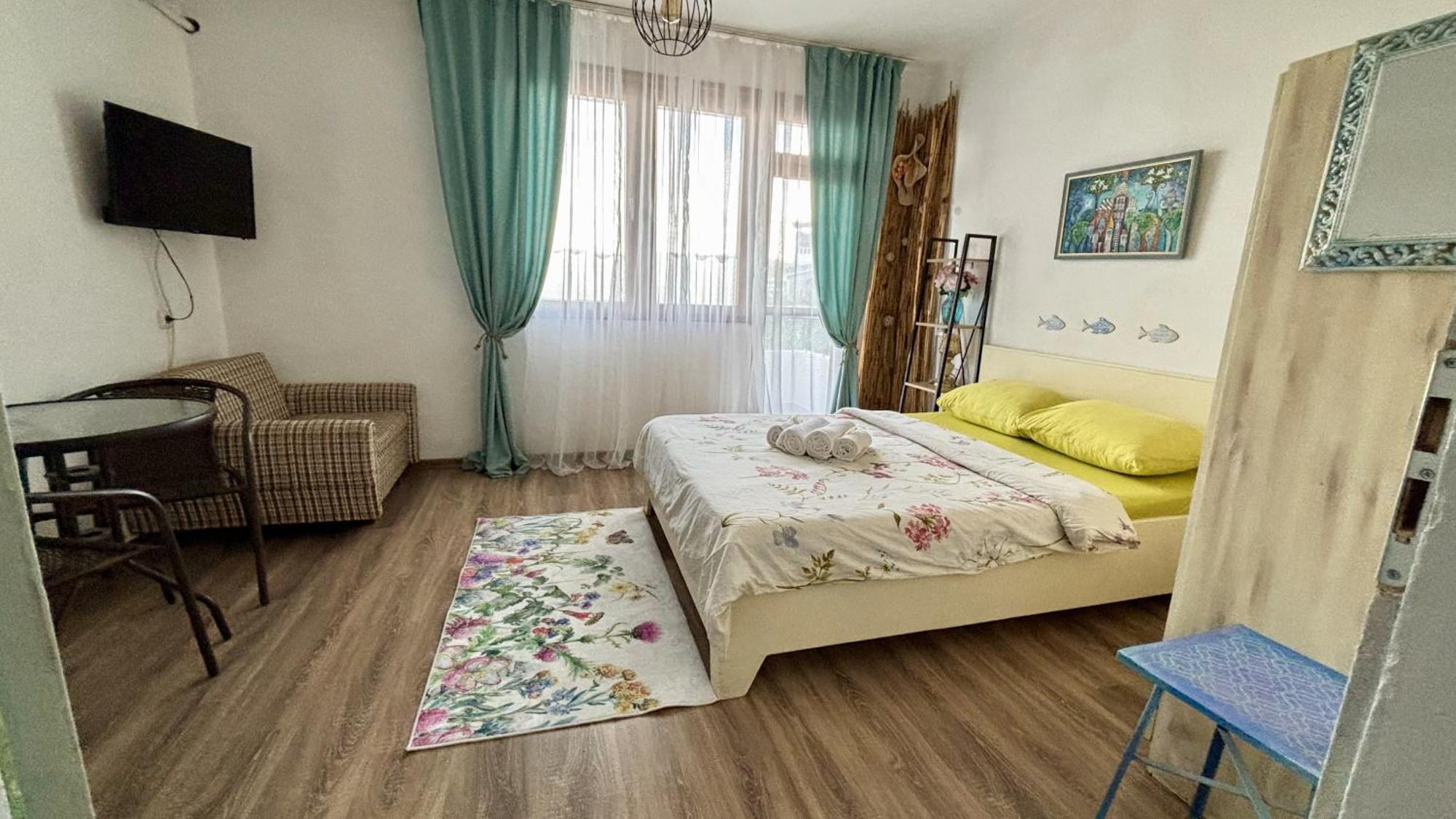 Guest House Hei Taka Σωζόπολη Εξωτερικό φωτογραφία